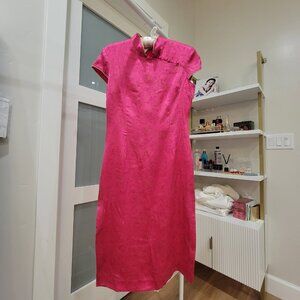 Pink silk, floral pattern, high-end  Qipao